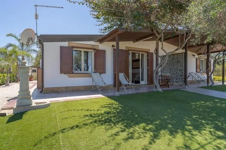 בית הארחה B&B Estremo Sud מרצאממי
